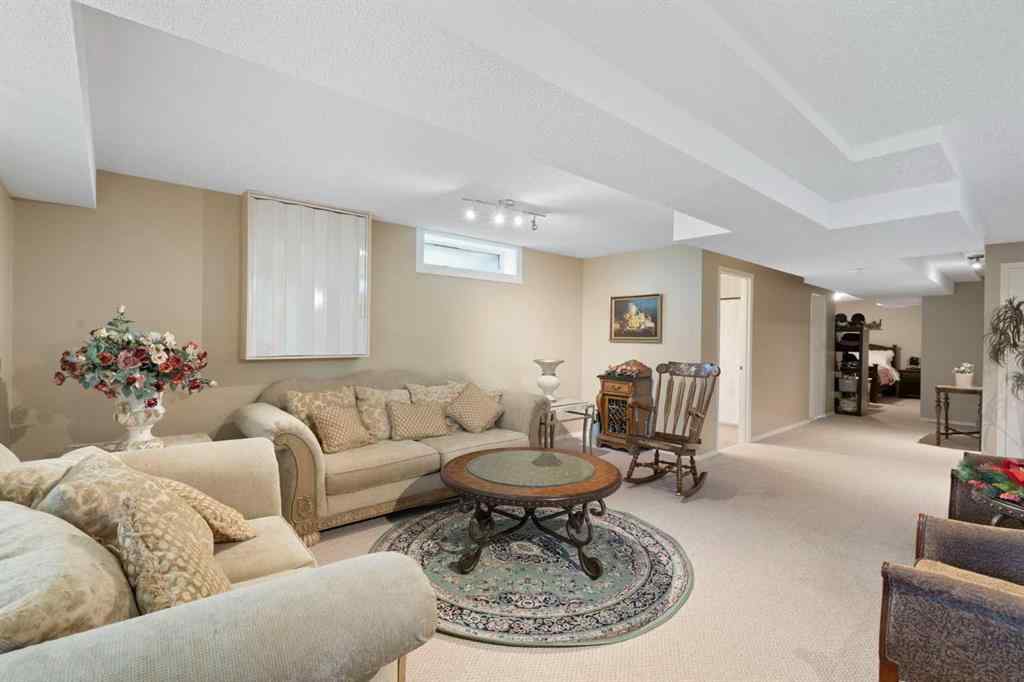 MLS® A2254003 - 3567 Sierra Morena Road SW in Signal Hill Calgary, Residential