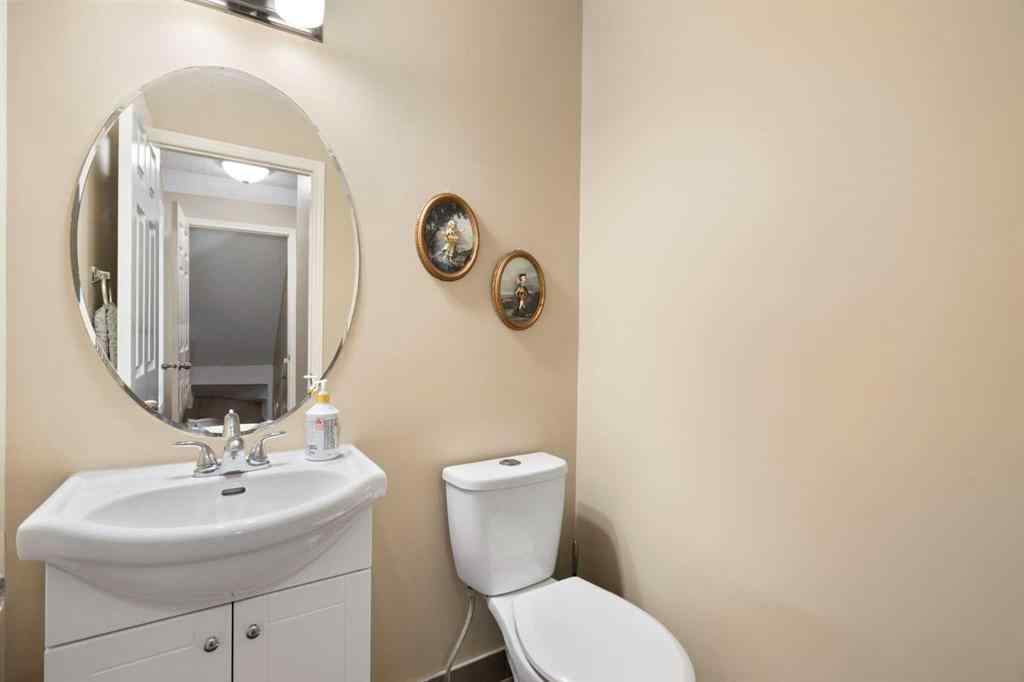 MLS® A2254003 - 3567 Sierra Morena Road SW in Signal Hill Calgary, Residential