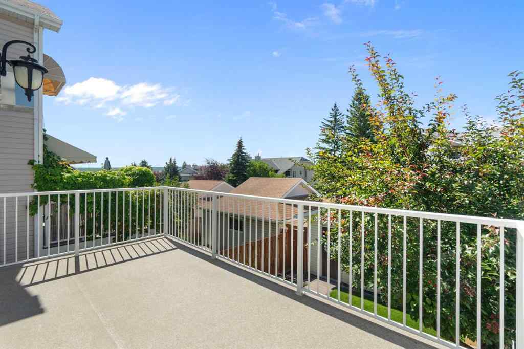 MLS® A2254003 - 3567 Sierra Morena Road SW in Signal Hill Calgary, Residential