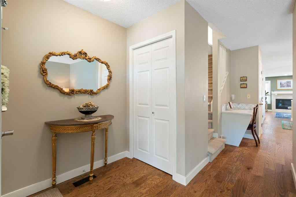 MLS® A2254003 - 3567 Sierra Morena Road SW in Signal Hill Calgary, Residential