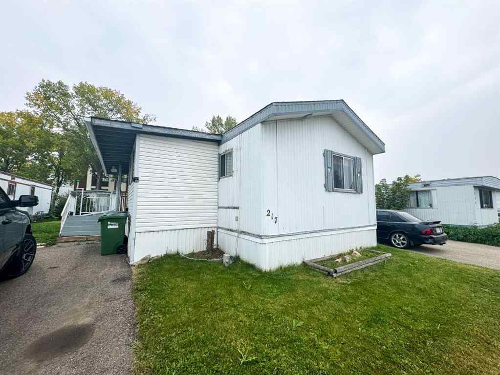 MLS® A2254004 - Unit #217 5029 34 Street  in South Hill Red Deer, Mobile