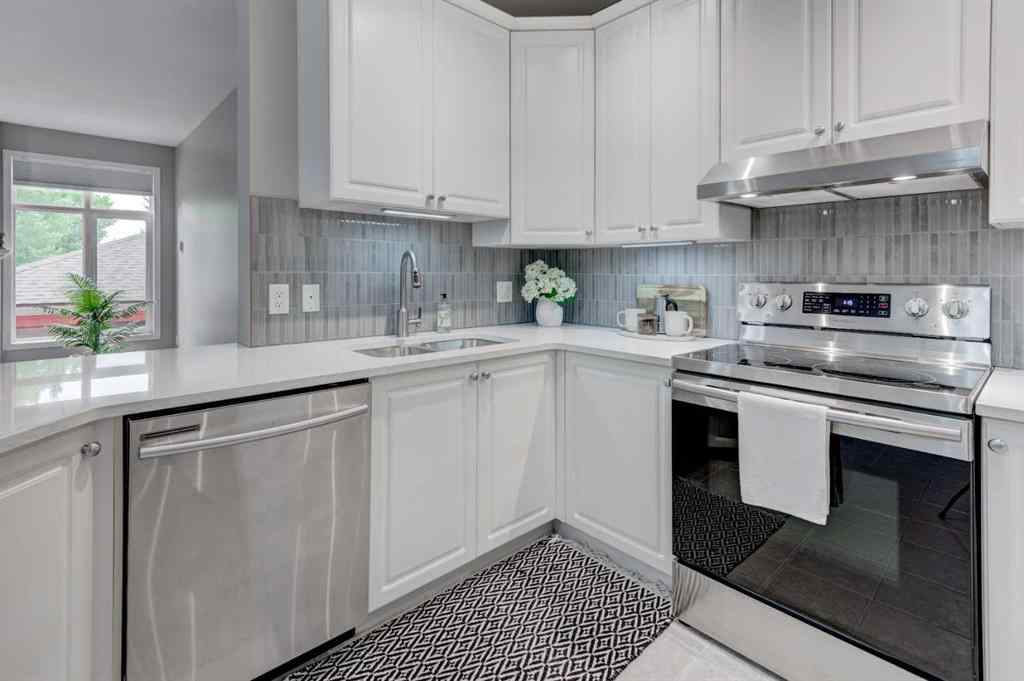 MLS® A2254006 - Unit #1211 1211 Lake Fraser Green SE in Lake Bonavista Calgary, Residential