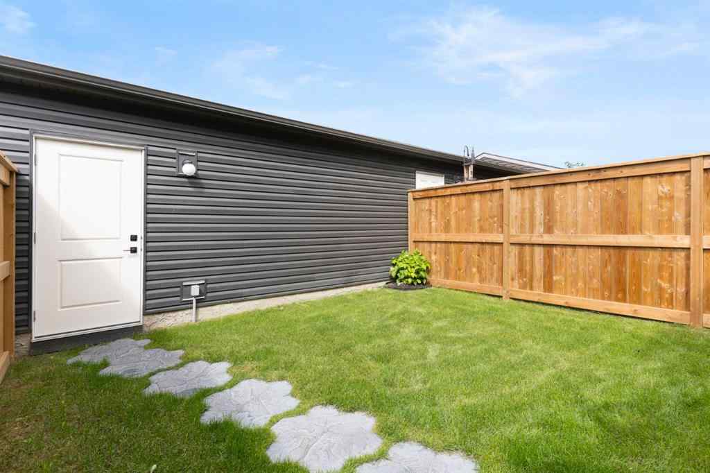 MLS® A2254009 - 66 Willow Green Link  in The Willows Cochrane, Residential