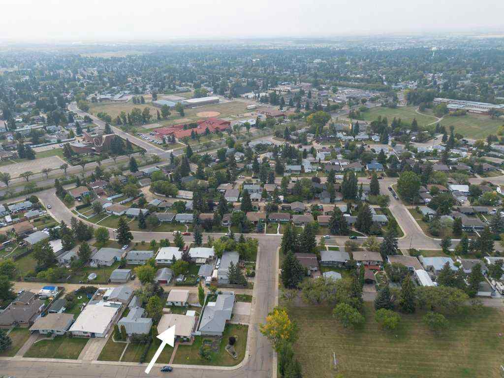 MLS® A2254012 - 3948 35A Avenue  in Eastview Red Deer, Residential