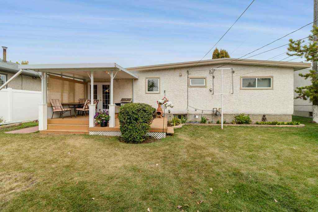 MLS® A2254012 - 3948 35A Avenue  in Eastview Red Deer, Residential