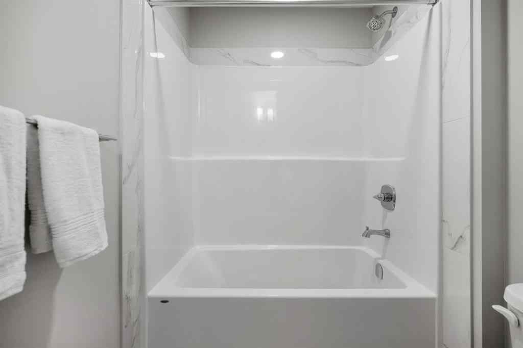 MLS® A2254014 - 146 Magnolia Way SE in Mahogany Calgary, Residential