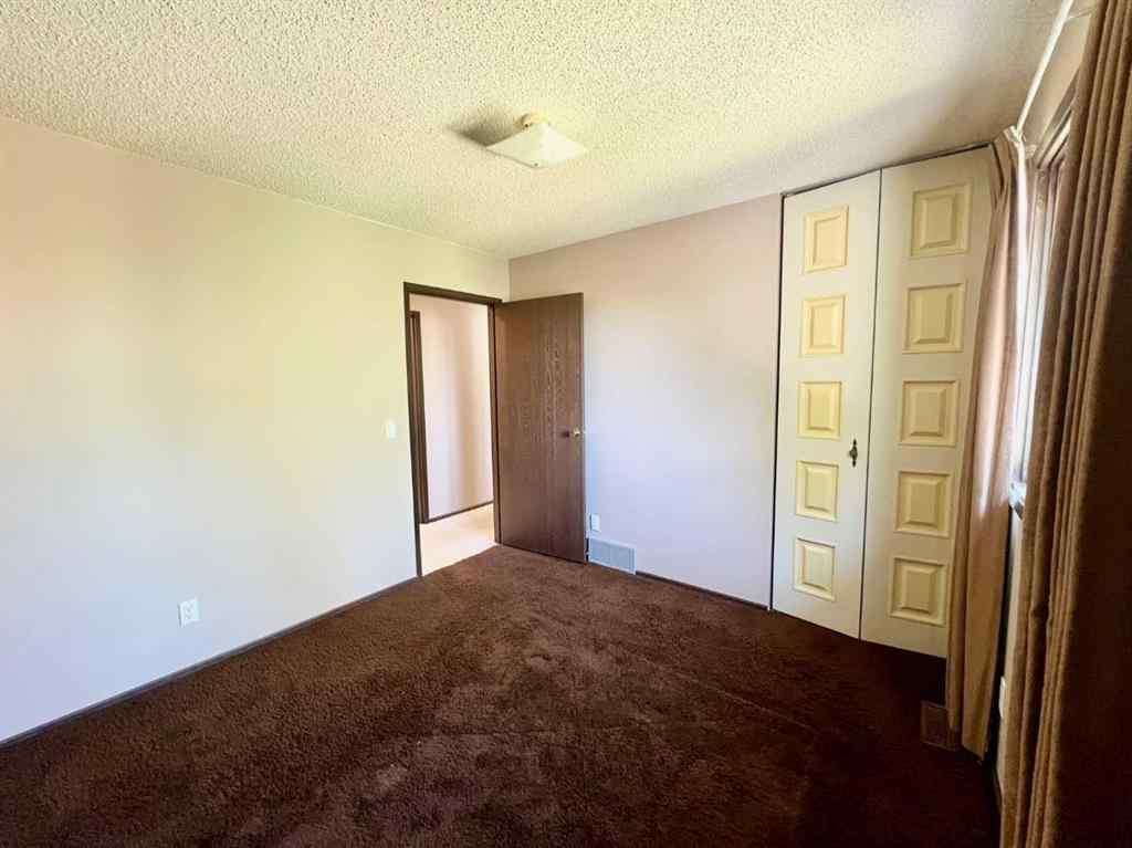 MLS® A2254018 - 308 3 Avenue NW in NONE Linden, Residential