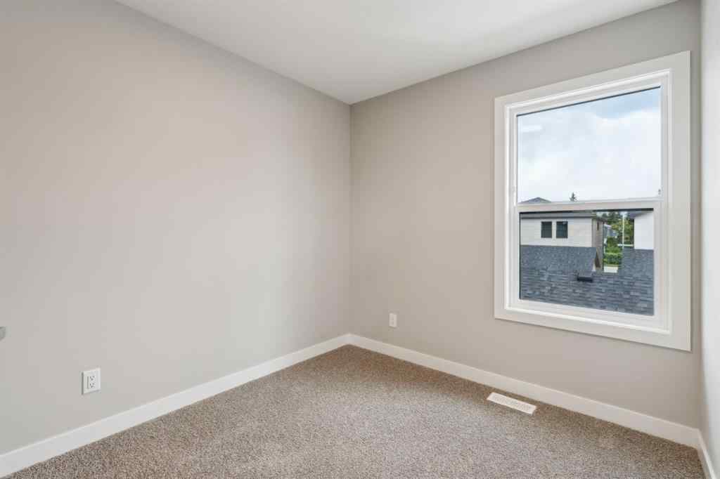 MLS® A2254023 - Unit #5 8911 6 Street SE in Acadia Calgary, Residential