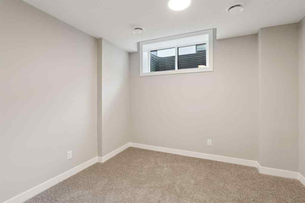 MLS® A2254023 - Unit #5 8911 6 Street SE in Acadia Calgary, Residential