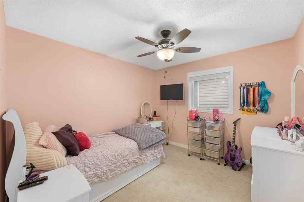 MLS® A2254025 - 86 Tuscany Ridge View NW in Tuscany Calgary, Residential