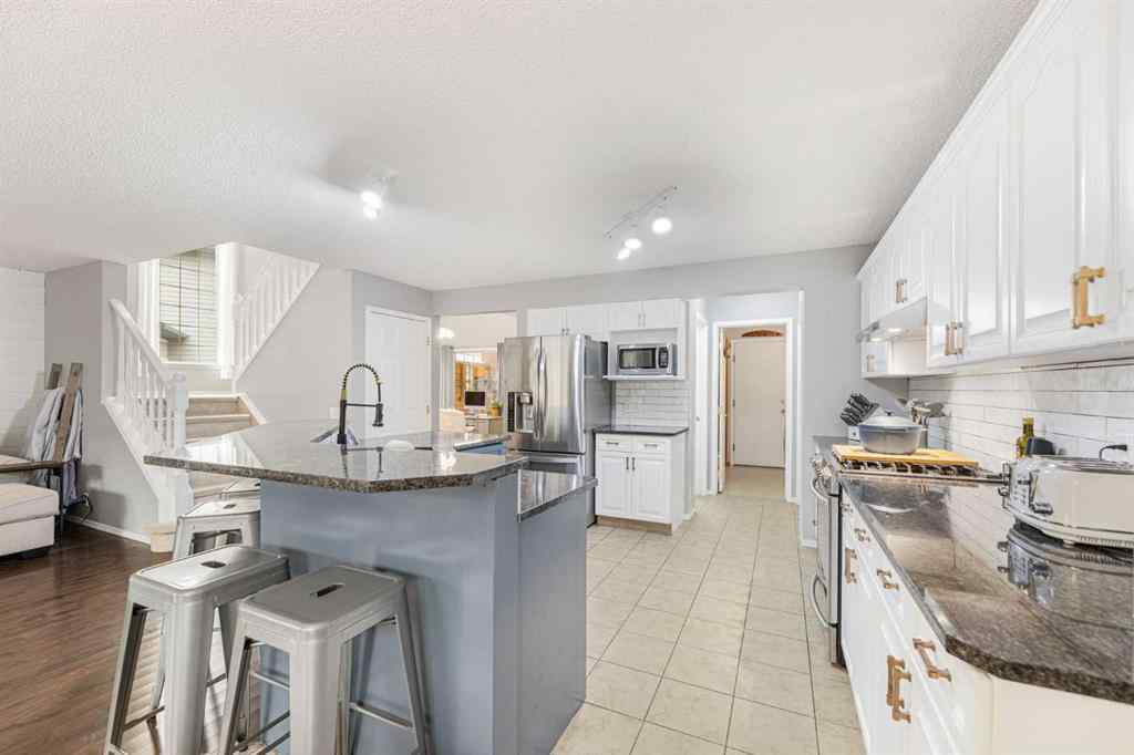 MLS® A2254025 - 86 Tuscany Ridge View NW in Tuscany Calgary, Residential