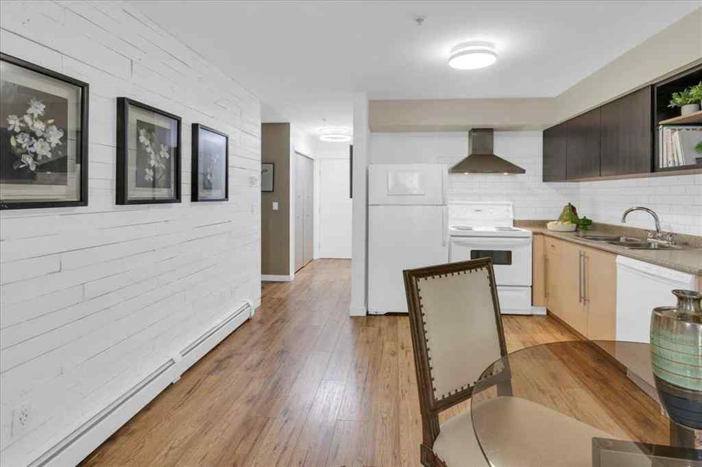 MLS® A2254027 - Unit #103 17 Country Village Bay NE in Country Hills Village Calgary, Residential