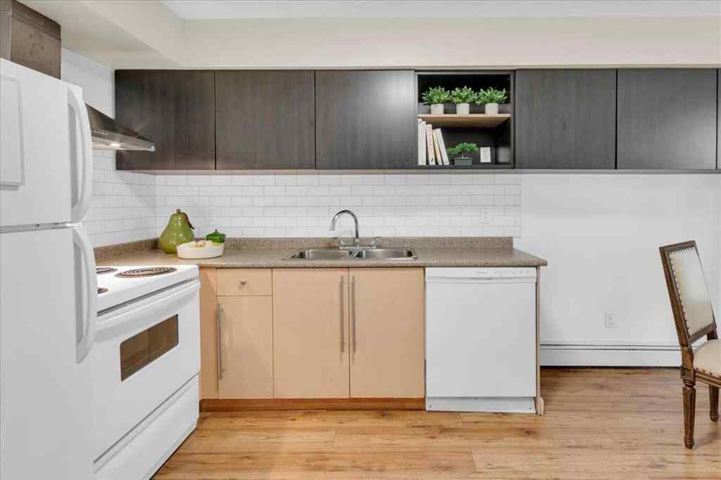 MLS® A2254027 - Unit #103 17 Country Village Bay NE in Country Hills Village Calgary, Residential
