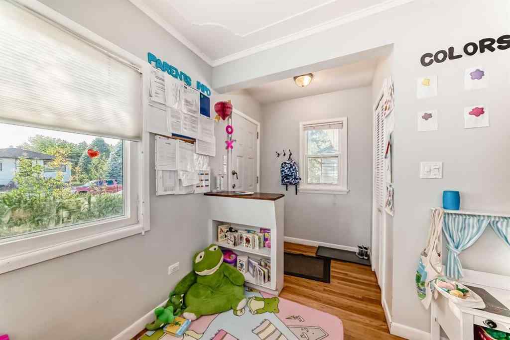 MLS® A2254030 - 820 9A Street NE in Renfrew Calgary, Residential