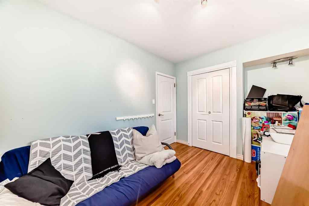 MLS® A2254030 - 820 9A Street NE in Renfrew Calgary, Residential