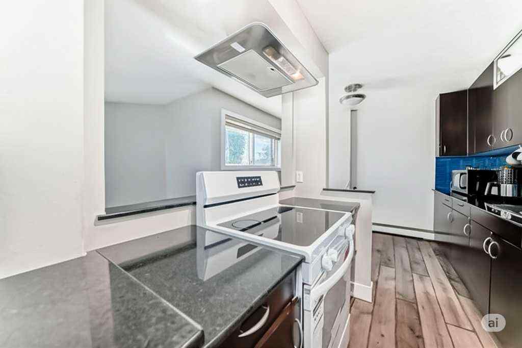 MLS® A2254031 - Unit #401 1826 11 Avenue SW in Sunalta Calgary, Residential