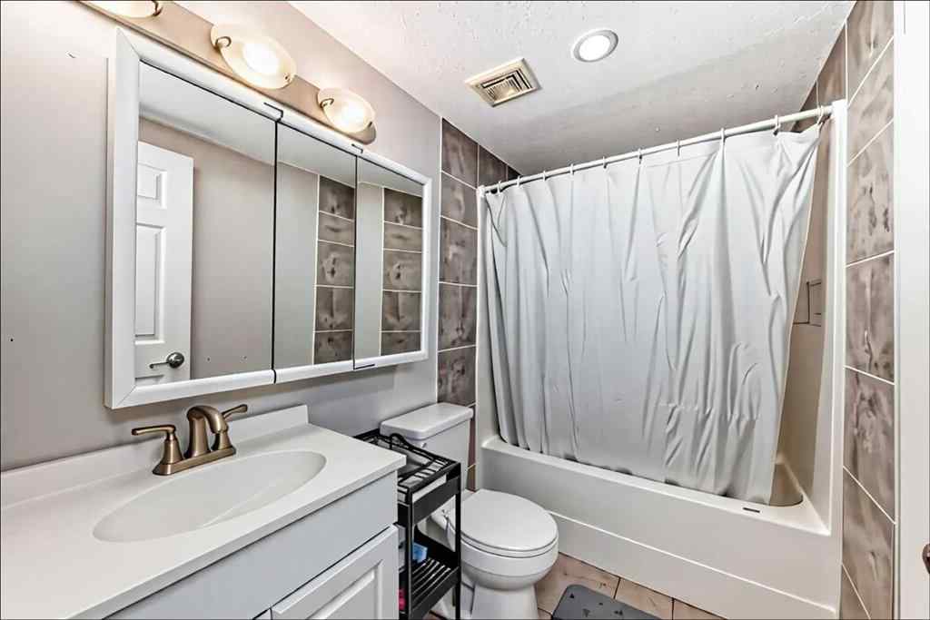MLS® A2254031 - Unit #401 1826 11 Avenue SW in Sunalta Calgary, Residential