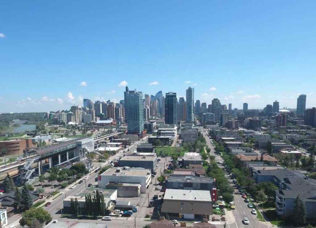 MLS® A2254031 - Unit #401 1826 11 Avenue SW in Sunalta Calgary, Residential