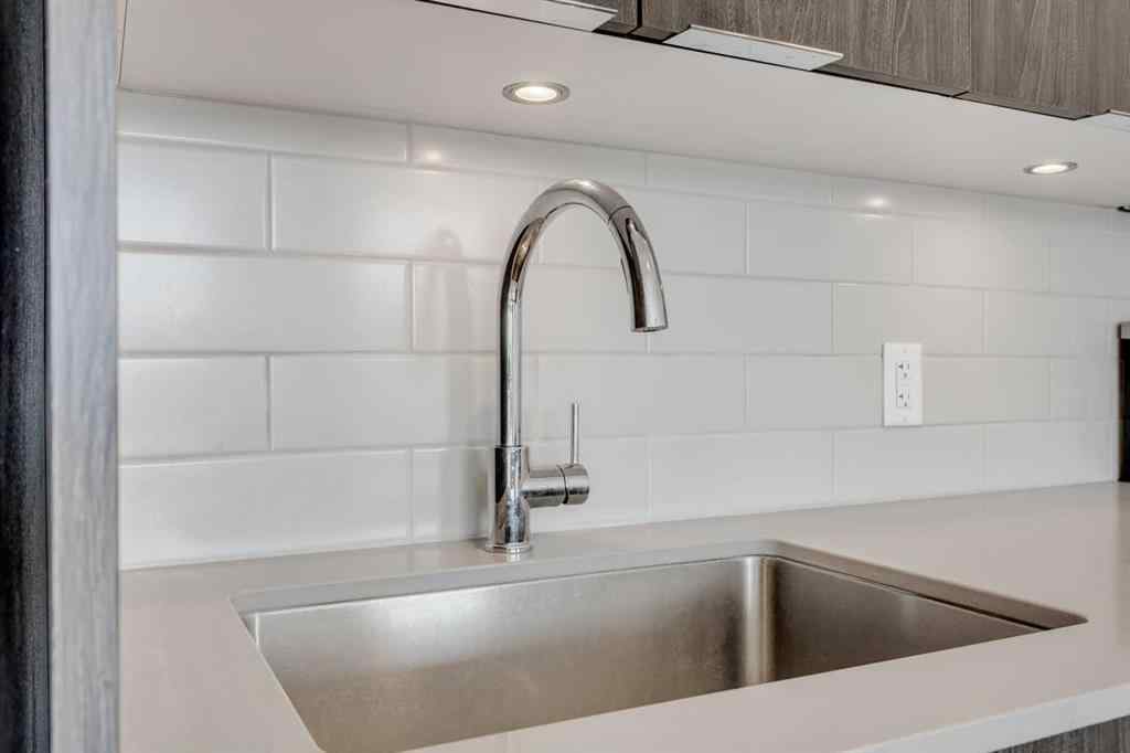MLS® A2254032 - Unit #1313 123 4 Street NE in Crescent Heights Calgary, Residential
