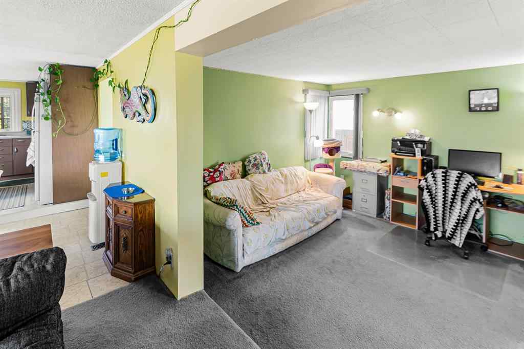 MLS® A2254033 - 9617 122 Avenue  in Crystal Ridge Grande Prairie, Residential
