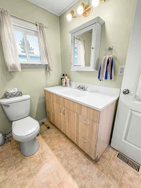 MLS® A2254033 - 9617 122 Avenue  in Crystal Ridge Grande Prairie, Residential