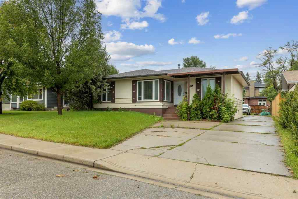 MLS® A2254041 - 624 26 Avenue NE in Winston Heights/Mountview Calgary, Residential