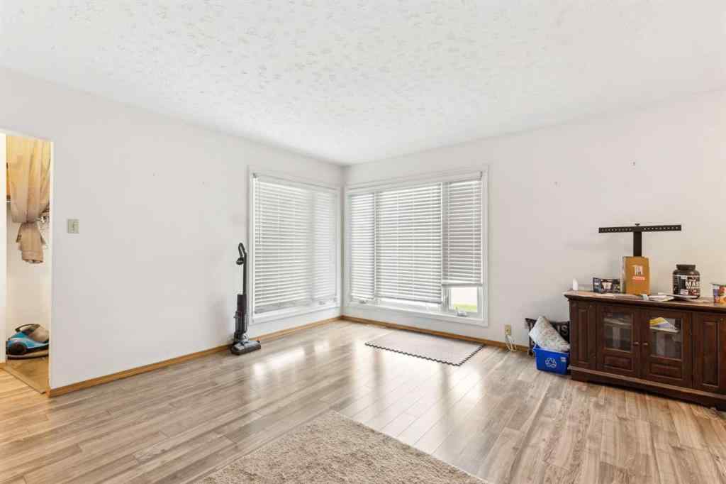 MLS® A2254041 - 624 26 Avenue NE in Winston Heights/Mountview Calgary, Residential