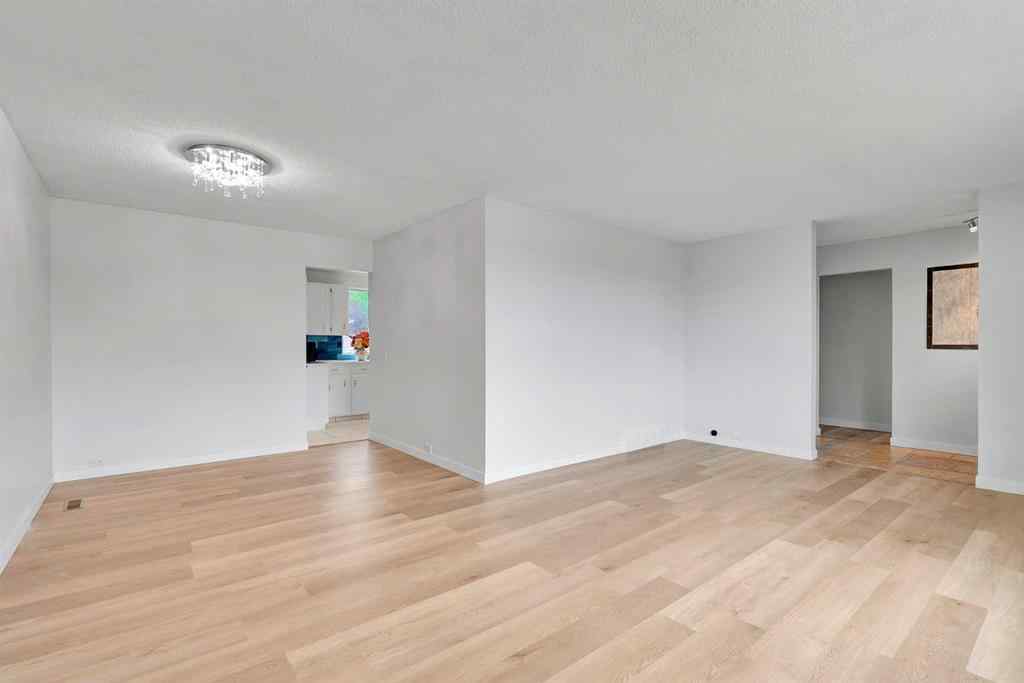 MLS® A2254043 - 300 Sackville Drive SW in Southwood Calgary, Residential