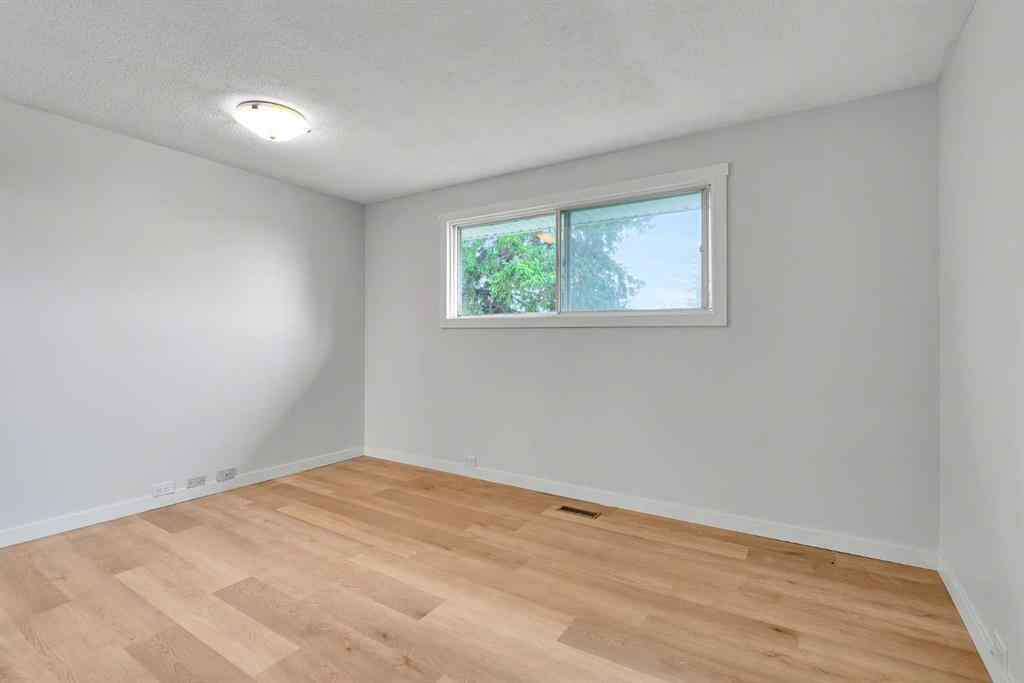 MLS® A2254043 - 300 Sackville Drive SW in Southwood Calgary, Residential