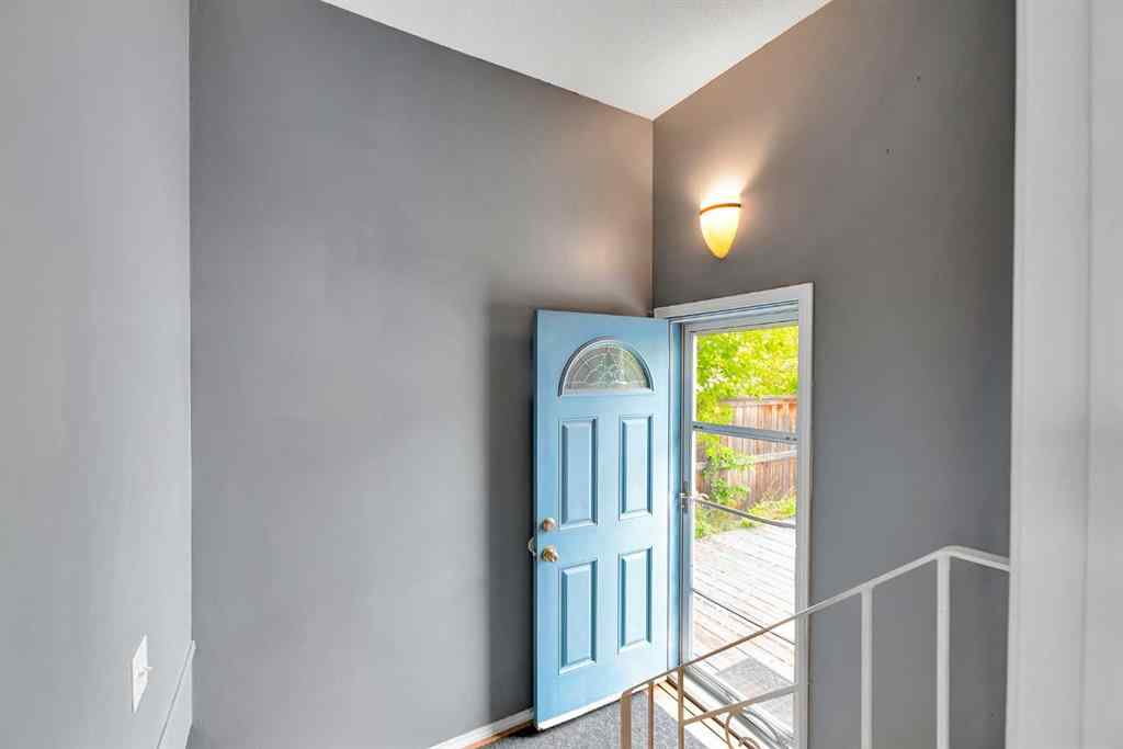 MLS® A2254043 - 300 Sackville Drive SW in Southwood Calgary, Residential