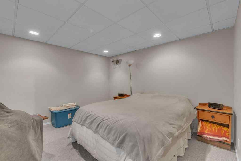 MLS® A2254043 - 300 Sackville Drive SW in Southwood Calgary, Residential