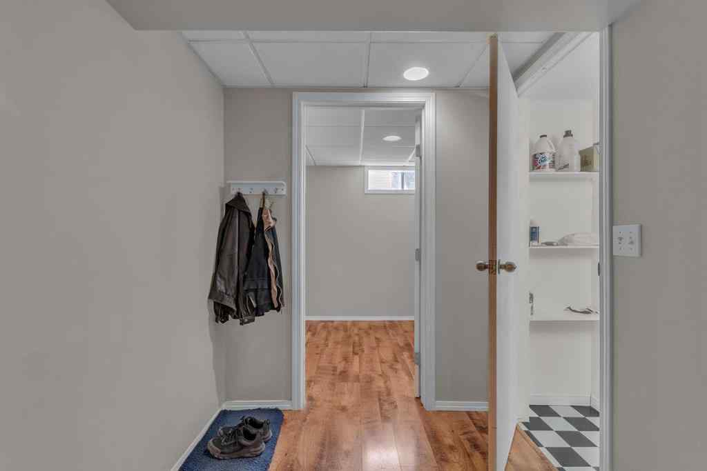 MLS® A2254043 - 300 Sackville Drive SW in Southwood Calgary, Residential