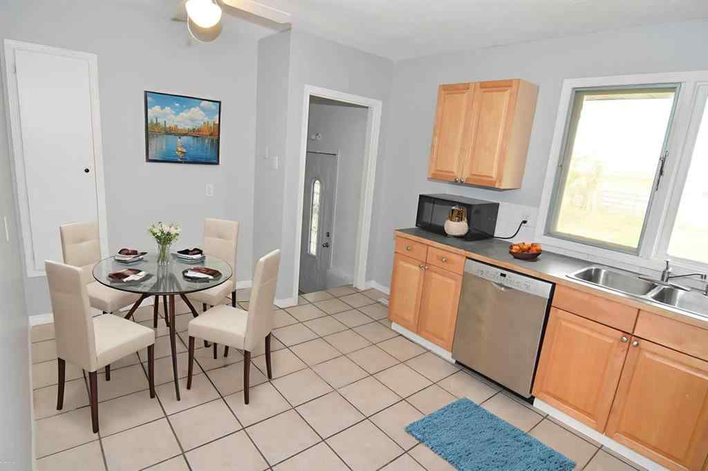 MLS® A2254045 - 110 4 Avenue  in NONE Rockyford, Residential