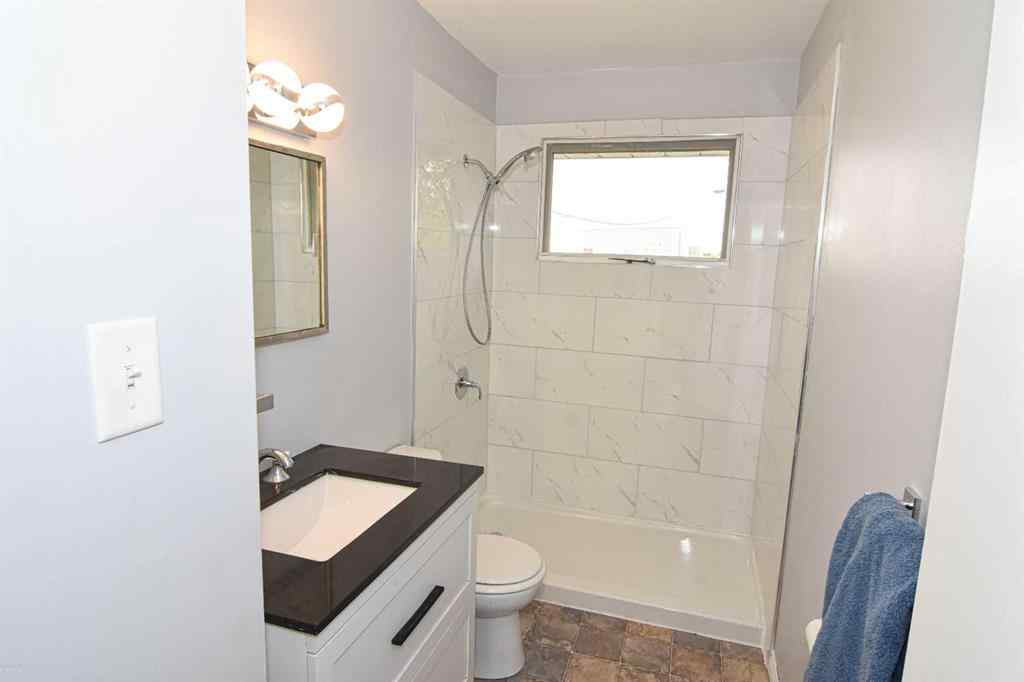 MLS® A2254045 - 110 4 Avenue  in NONE Rockyford, Residential