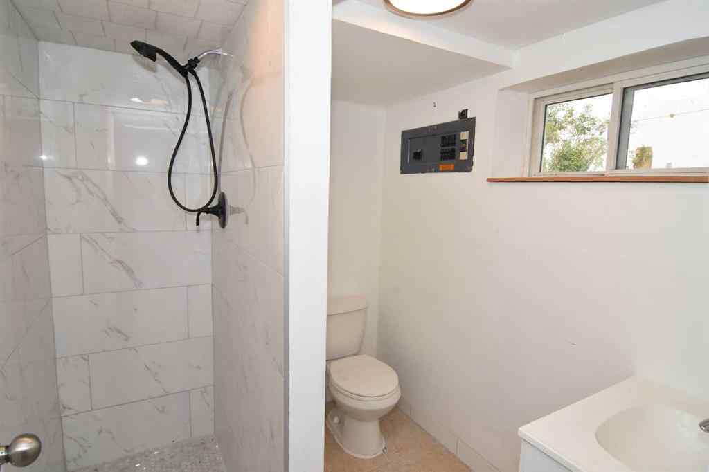MLS® A2254045 - 110 4 Avenue  in NONE Rockyford, Residential