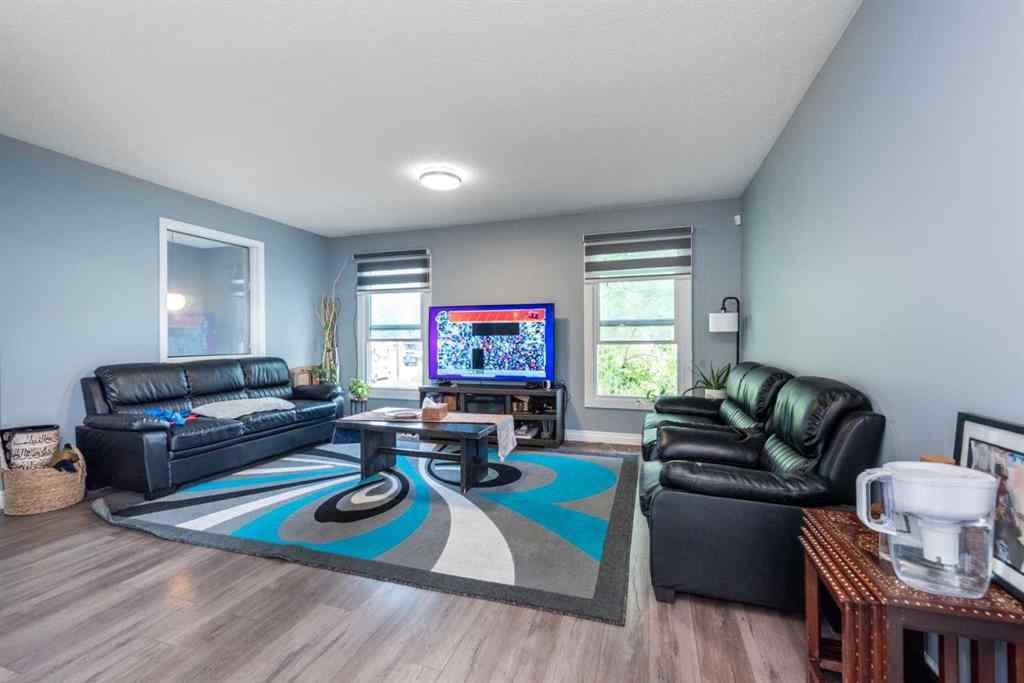MLS® A2254047 - 100 Whitehaven Road NE in Whitehorn Calgary, Residential