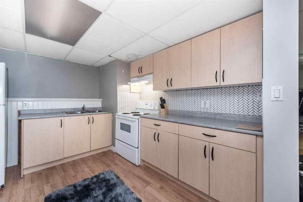 MLS® A2254047 - 100 Whitehaven Road NE in Whitehorn Calgary, Residential