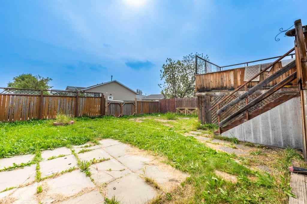 MLS® A2254047 - 100 Whitehaven Road NE in Whitehorn Calgary, Residential