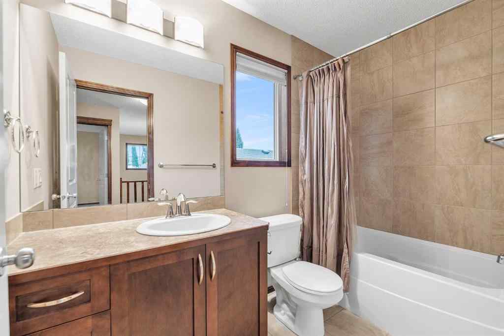 MLS® A2254049 - 64 Everoak Park SW in Evergreen Calgary, Residential