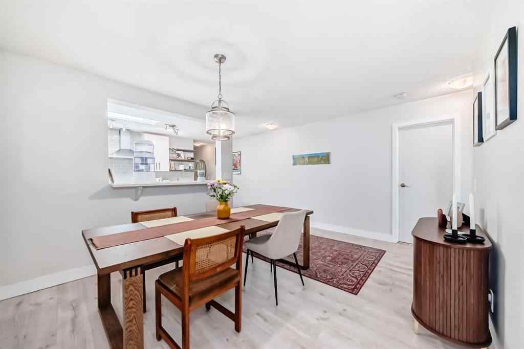 MLS® A2254051 - Unit #403 2114 17 Street SW in Bankview Calgary, Residential