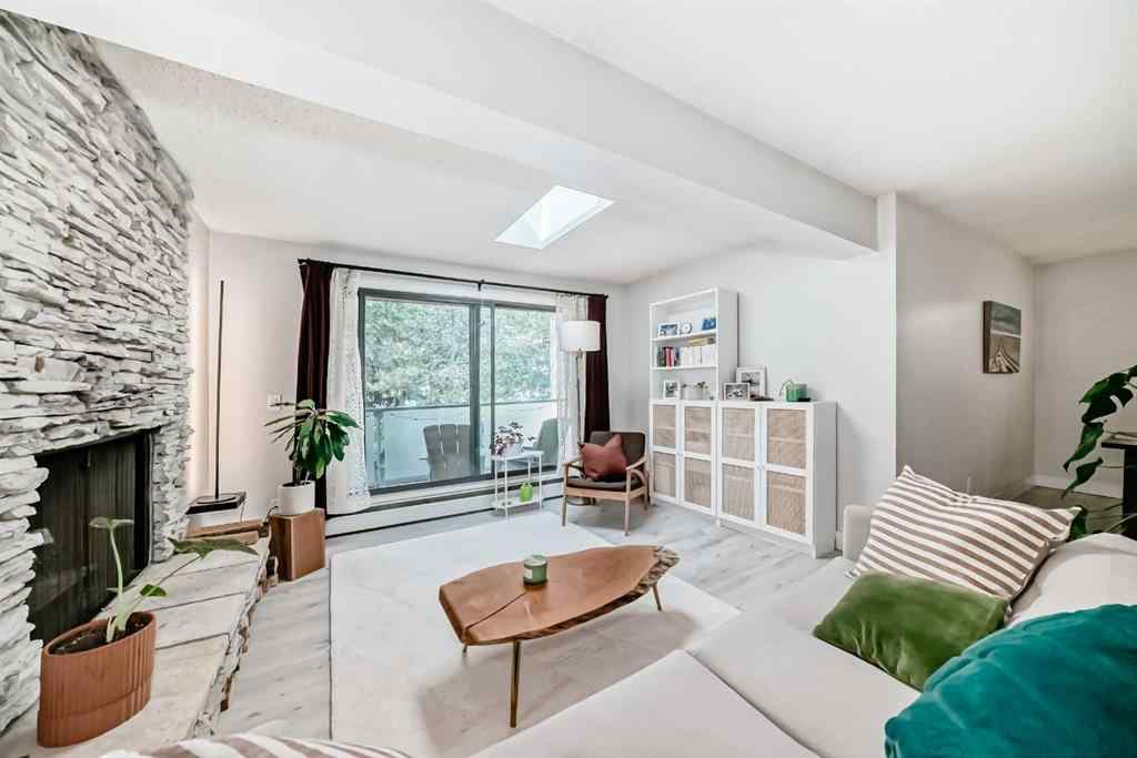 MLS® A2254051 - Unit #403 2114 17 Street SW in Bankview Calgary, Residential