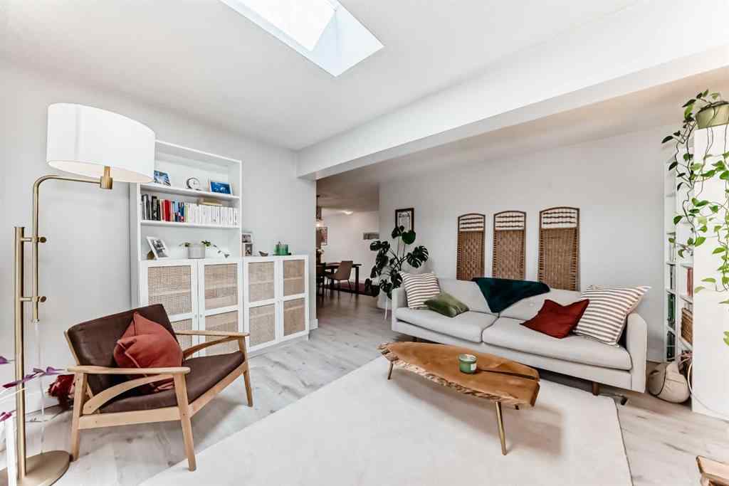 MLS® A2254051 - Unit #403 2114 17 Street SW in Bankview Calgary, Residential