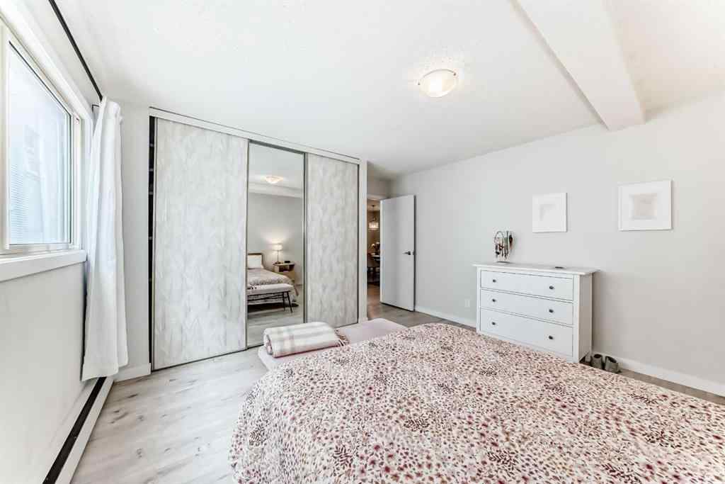 MLS® A2254051 - Unit #403 2114 17 Street SW in Bankview Calgary, Residential