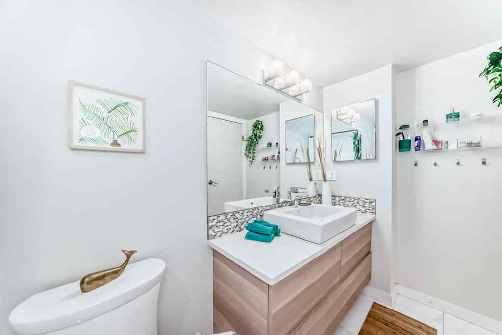MLS® A2254051 - Unit #403 2114 17 Street SW in Bankview Calgary, Residential
