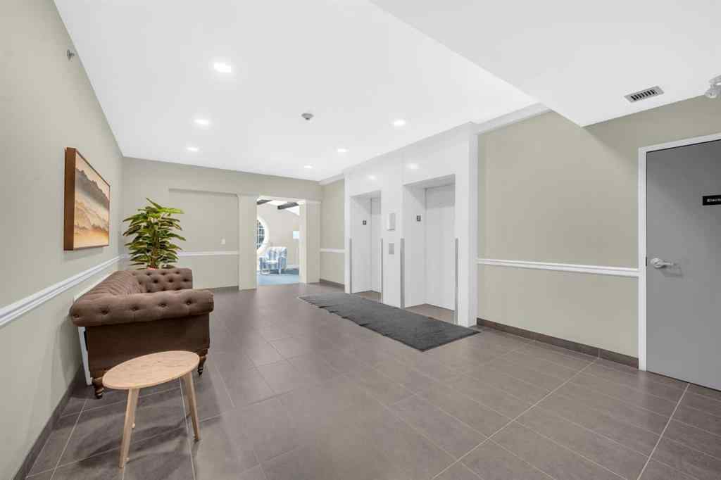MLS® A2254053 - Unit #203 20 Mahogany Mews SE in Mahogany Calgary, Residential