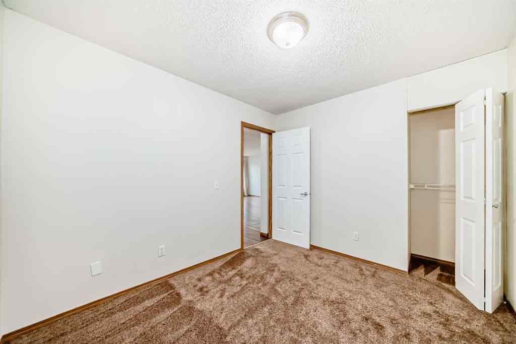 MLS® A2254054 - Unit #304 7 Somervale View SW in Somerset Calgary, Residential