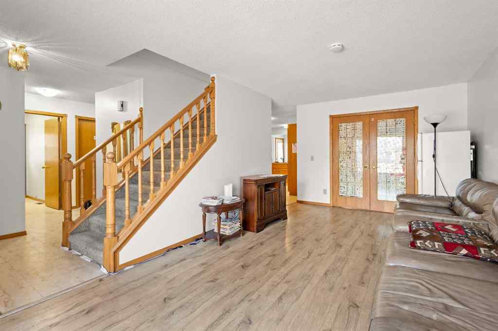 MLS® A2254055 - 132 Scenic Cove Circle NW in Scenic Acres Calgary, Residential