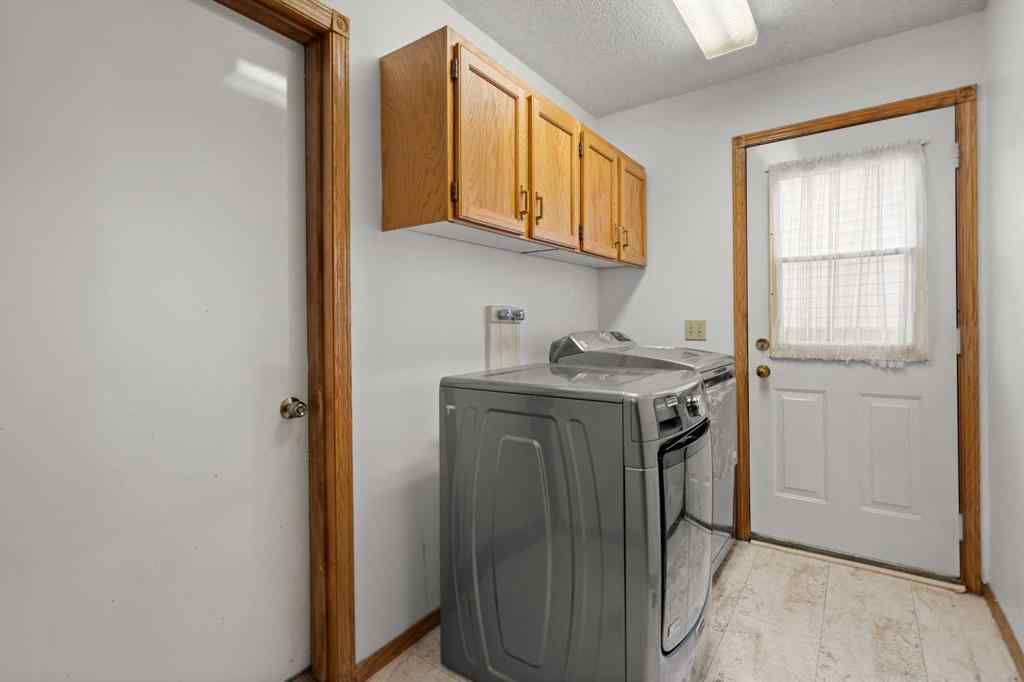 MLS® A2254055 - 132 Scenic Cove Circle NW in Scenic Acres Calgary, Residential
