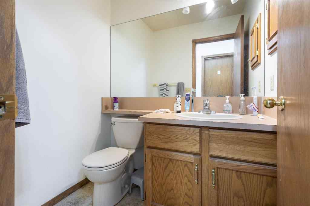 MLS® A2254055 - 132 Scenic Cove Circle NW in Scenic Acres Calgary, Residential