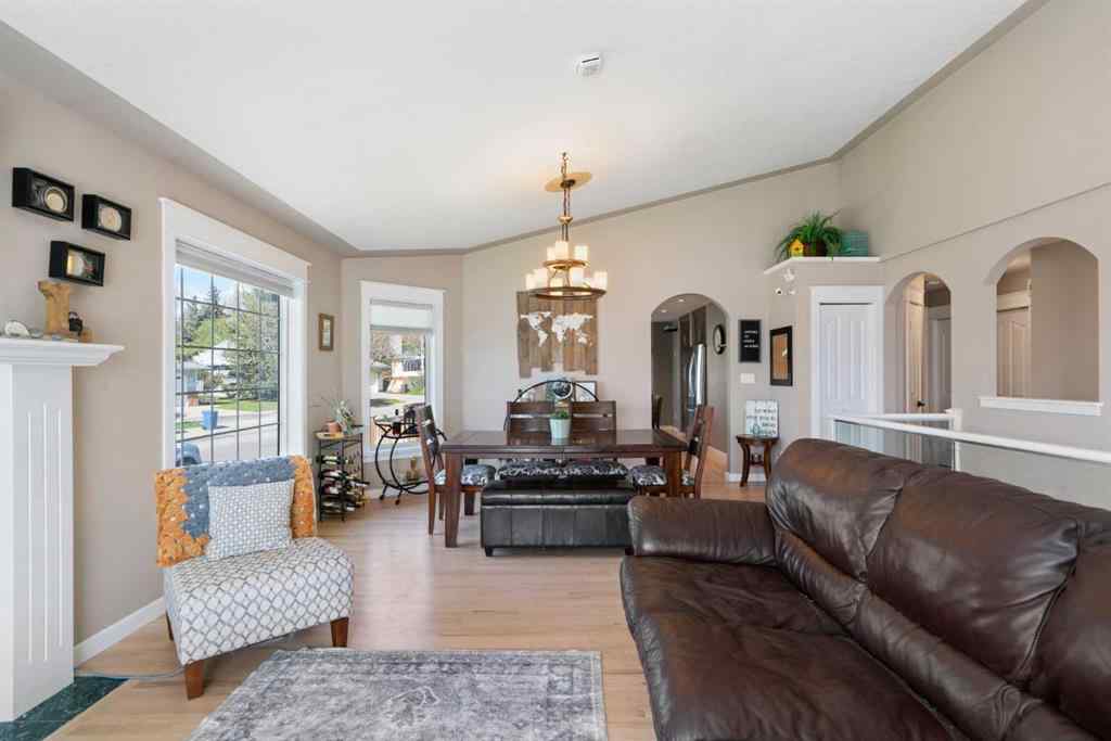 MLS® A2254056 - 341 Sunset Place  in Suntree Okotoks, Residential